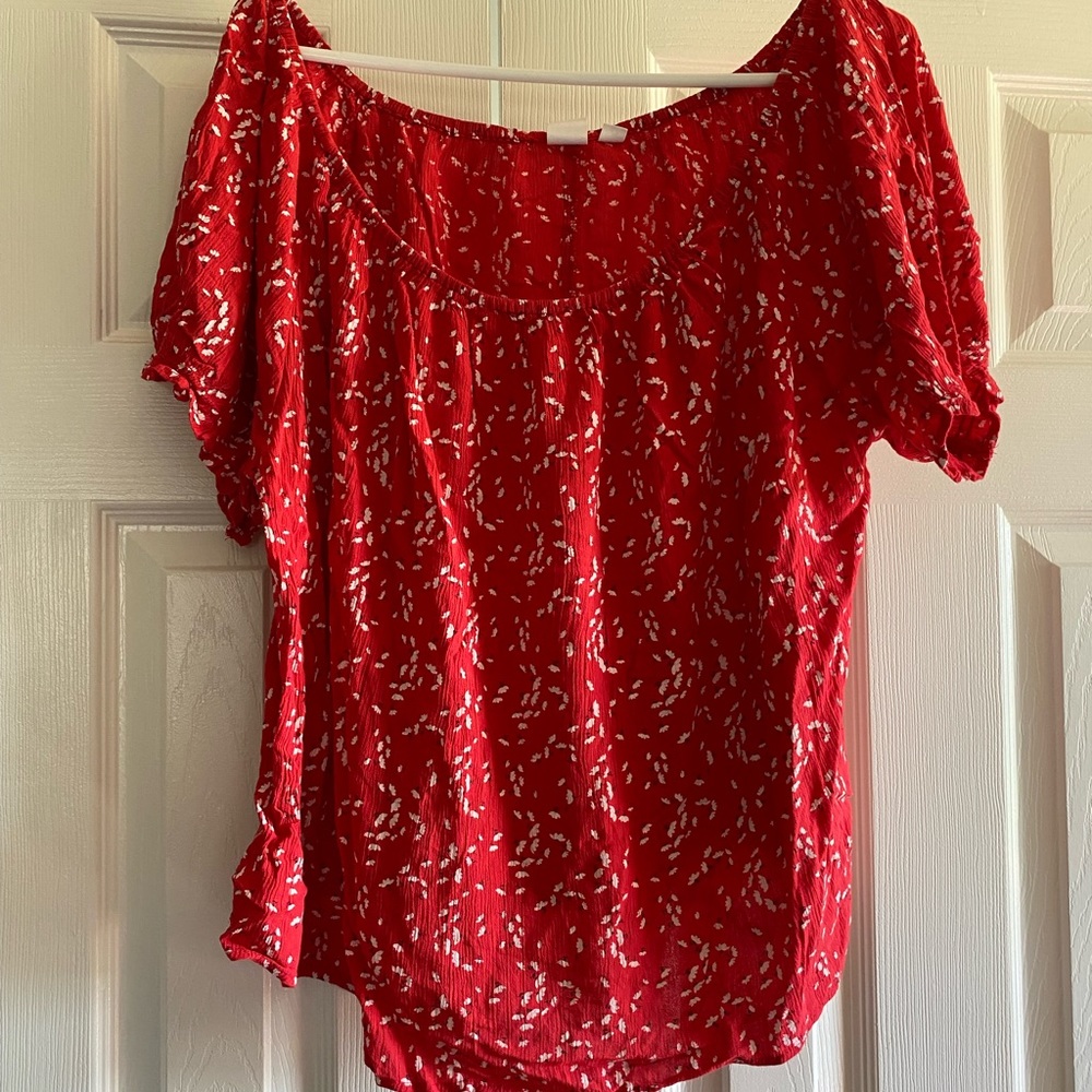 Flowy Red Gap Blouse Top
